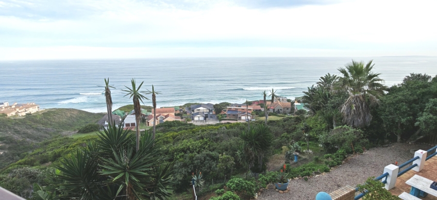 5 Bedroom Property for Sale in Dana Bay Western Cape